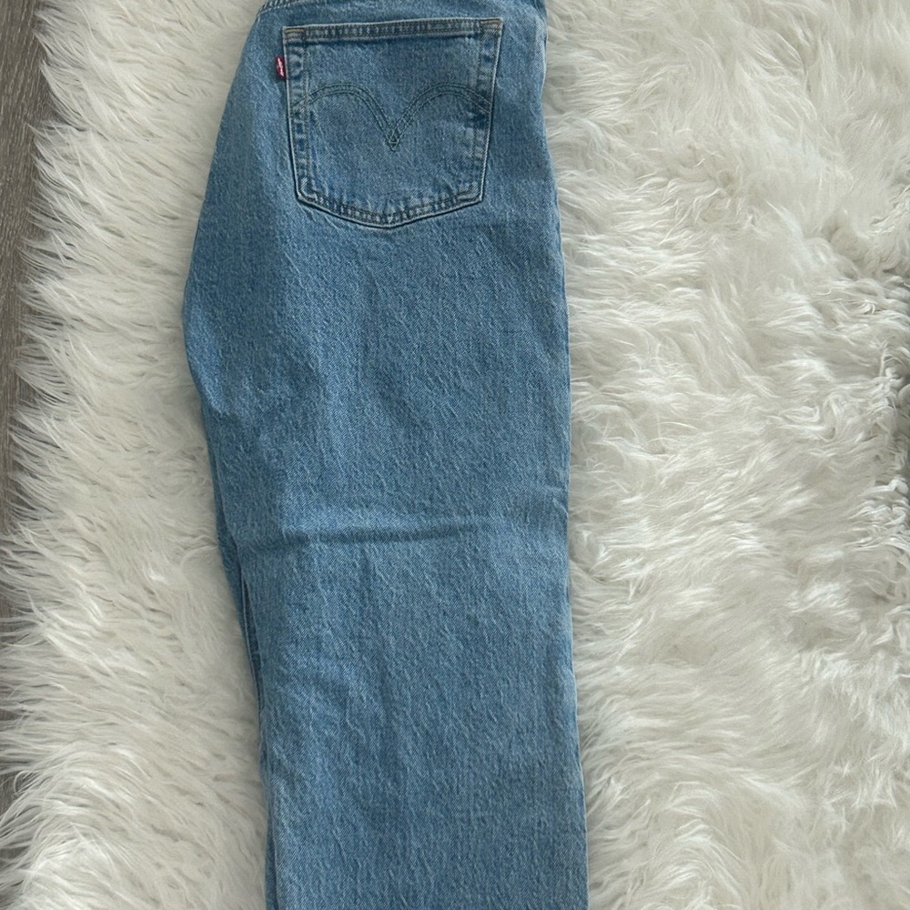 Levi's Women's Straight Leg Jeans - Medium Blue